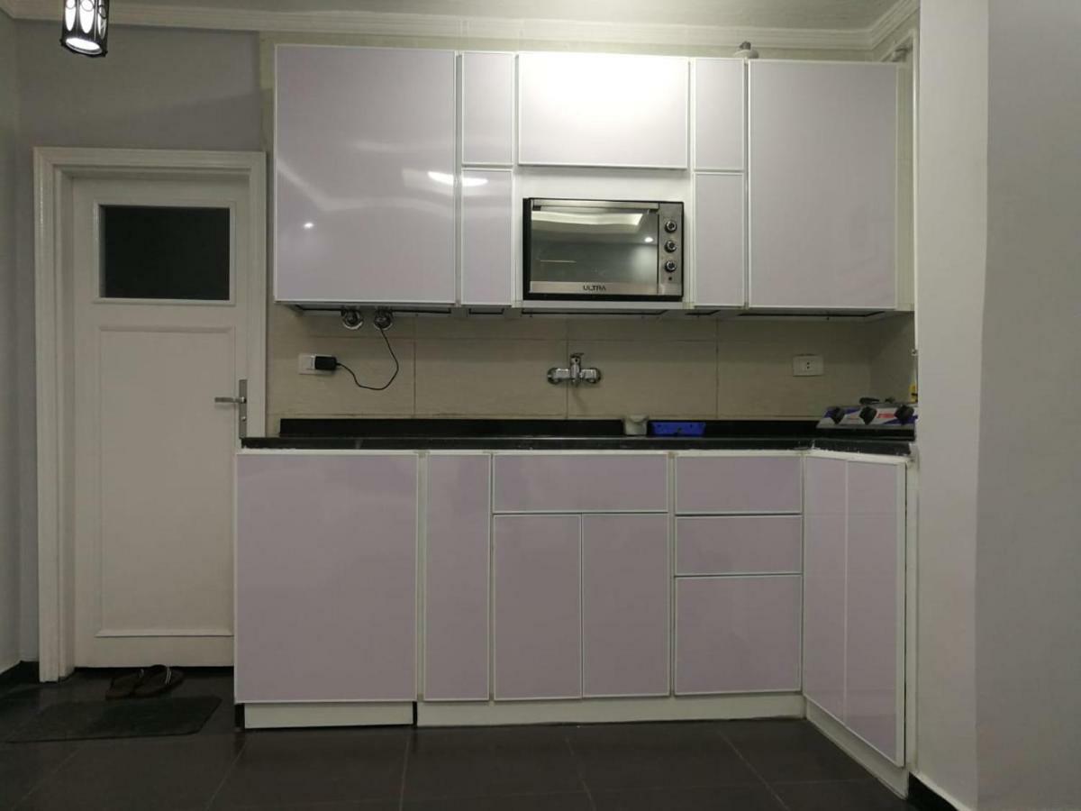 Lovely Apartment With Side Sea View Located In The Heart Of The อเล็กซานเดรีย ภายนอก รูปภาพ